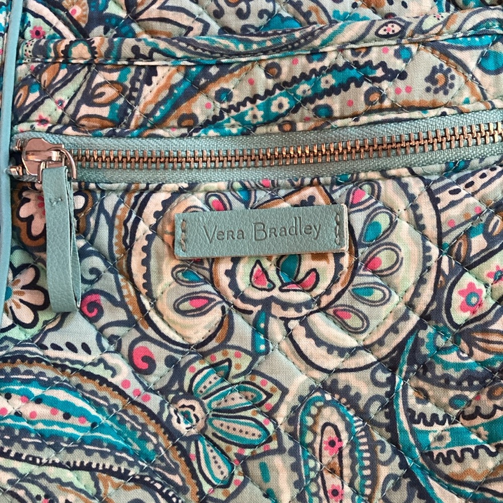 Vera Bradley Signature Cotton Vera Tote Bag, Daisy Dot Paisley EUC - Picture 4 of 6